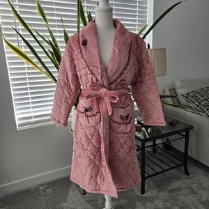 Charisma Leisure Wear Bath Robe. Thick Quilted. Size Medium.